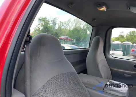 2000 Ford F-150 Work Series/Xl/Xlt из США, поврежденный, VIN 1FTPF18LXYNA72484